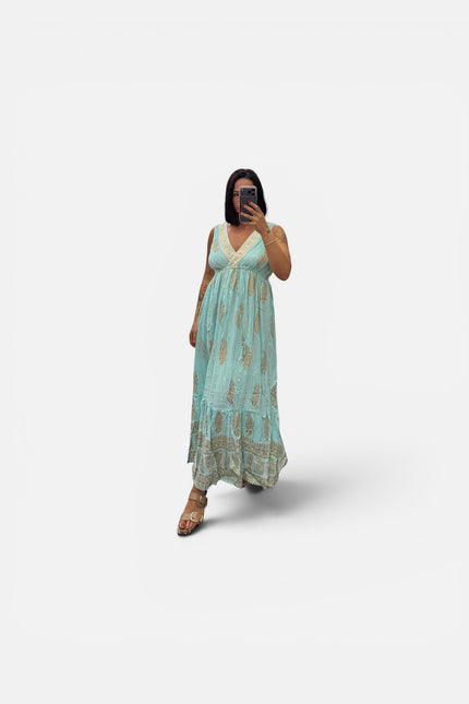Dress con dettagli oro
