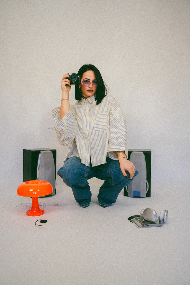 Camicia squadrata over righe gialla