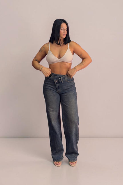Jeans wide trasversale sabbiato