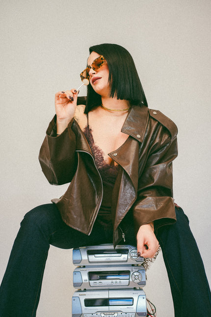 Biker ecopelle over brown