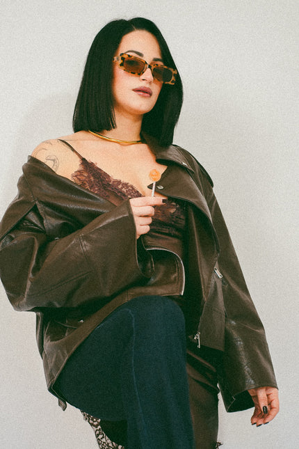 Biker ecopelle over brown