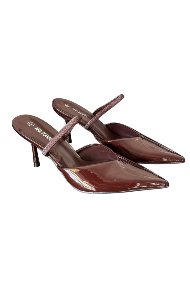 Slingback in vernice cacao
